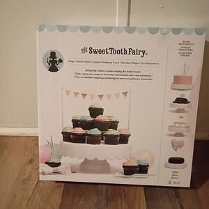 Cupcake Stand - White